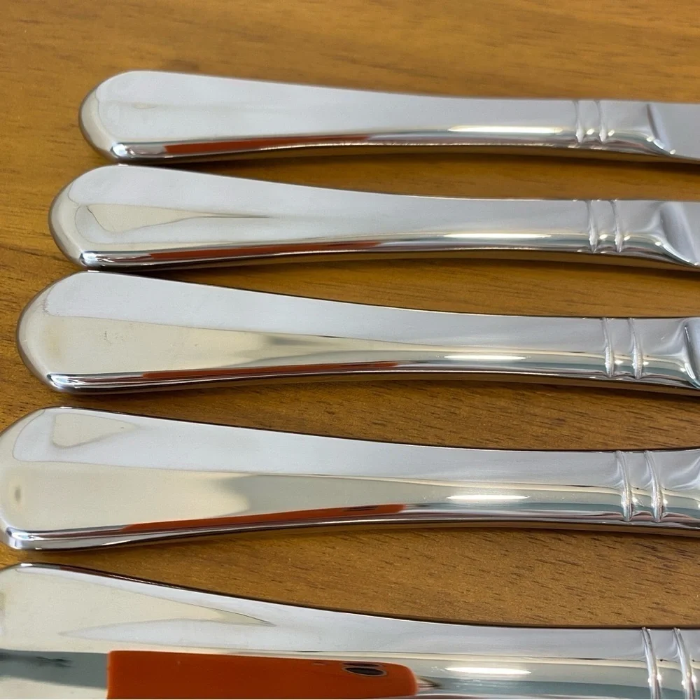 Lot Of 6 Mikasa Colette 18/10 Stainless Knives Flatware Replacement NWOT Lot A